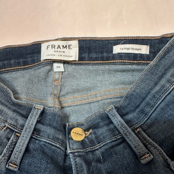 Frame Le High Straight Raw Shark Bite Hem Distressed Fading Whiskering Stretchy - Picture 4 of 8